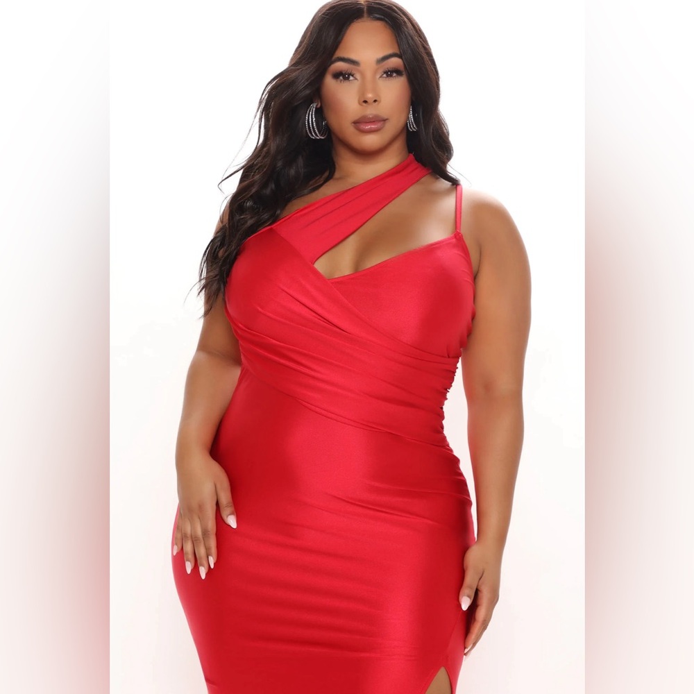 Red Fashion Nova Maxi Dess
